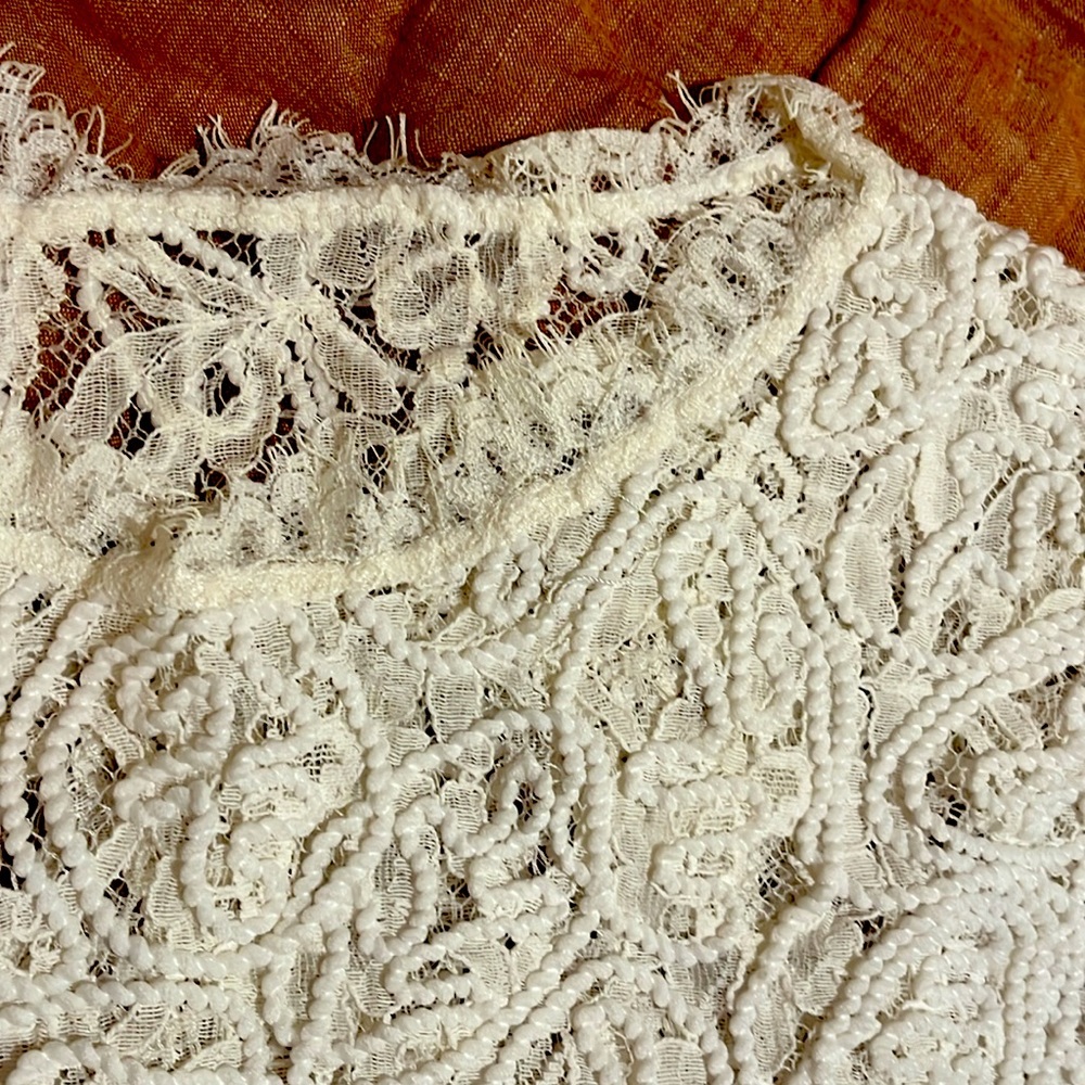 Lace Cropped Wedding Top - Picture 3 of 3